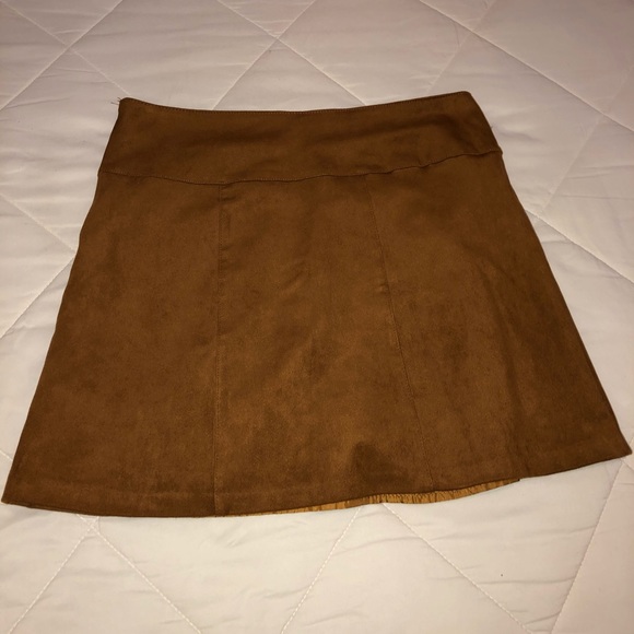 Skirt - Picture 3 of 3